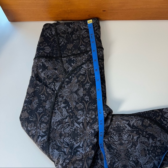 Victoria’s Secret Sport Leggings - Picture 10 of 13